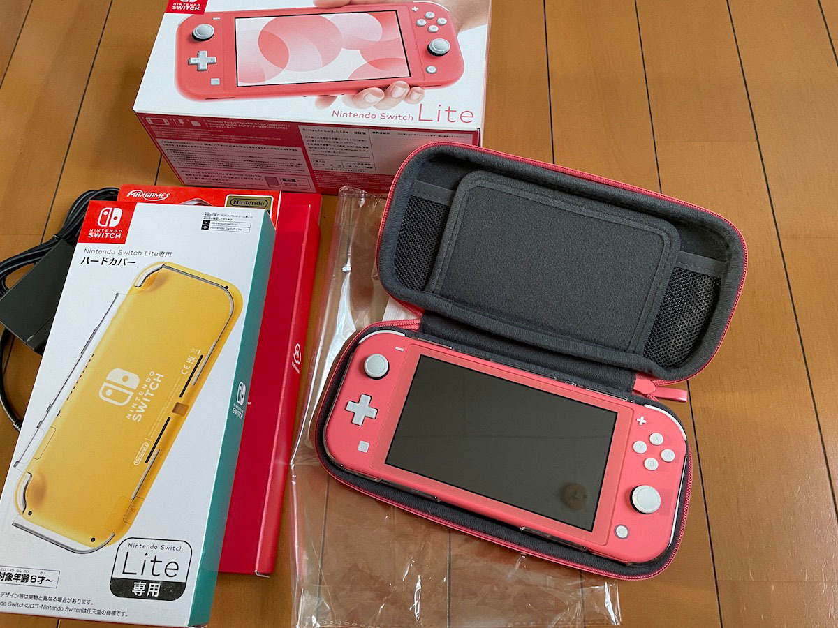  breaking the seal unused Nintendo Switch Lite nintendo switch light coral 