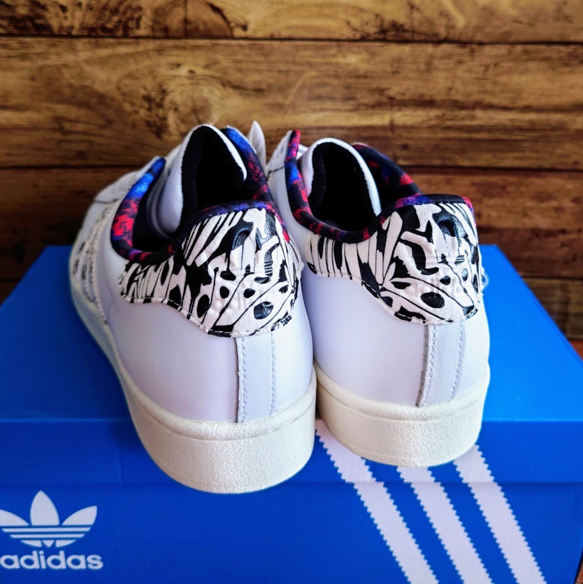 希少】adidas×PHARRELL WILLIAMS アロハ セットアップ-