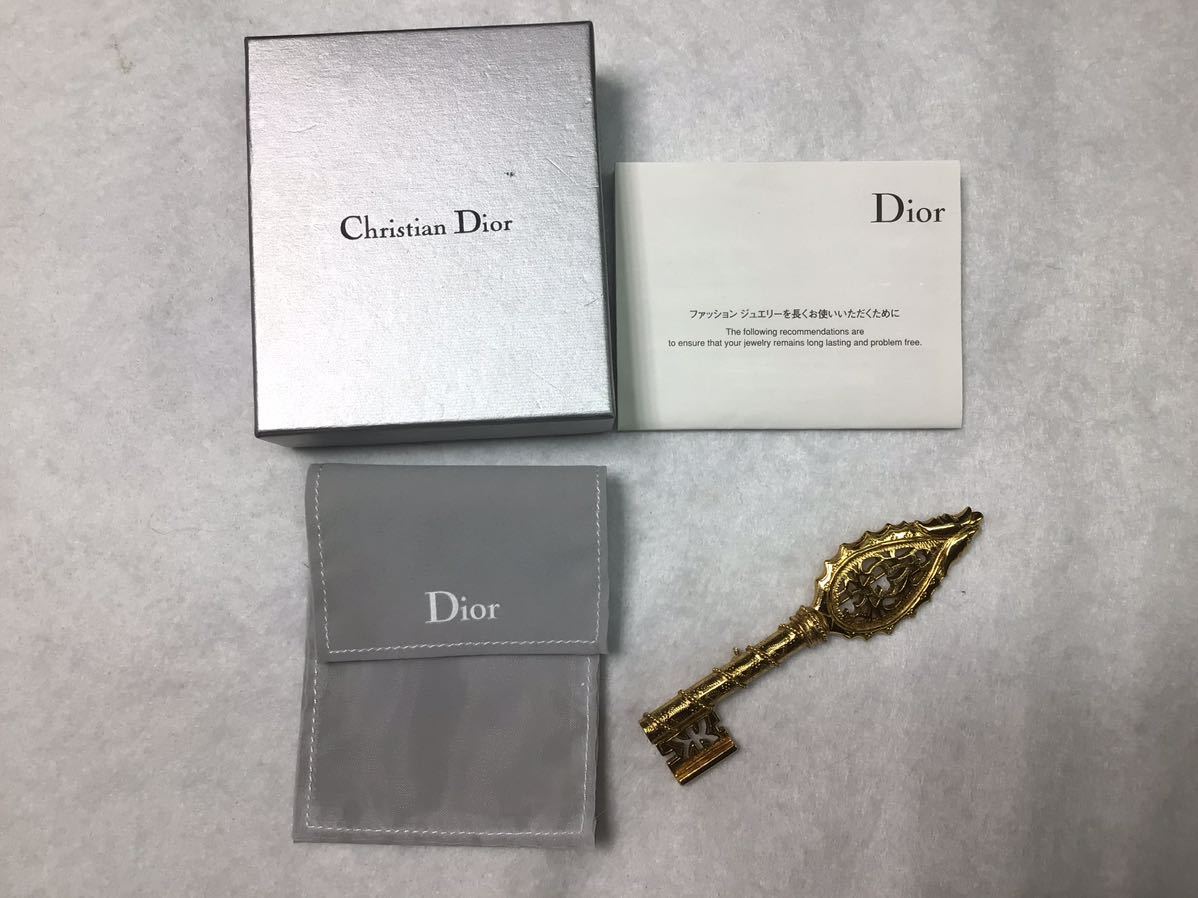 S6281【Dior】クリスチャンディオール Christian Dior 箱付き ブローチ 鍵型