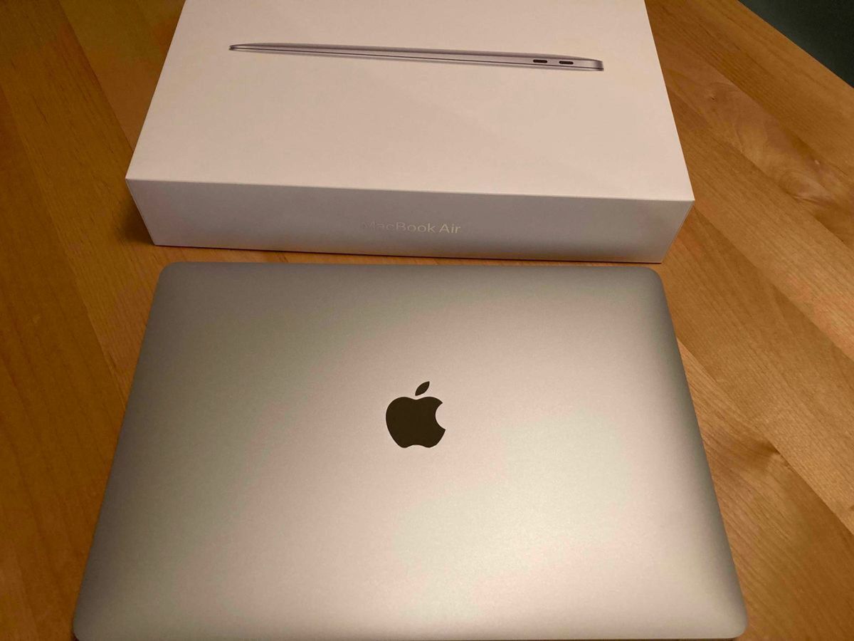 MacBook Air (Retina, 13-inch, 2020)A2179（UKキーボード仕様）