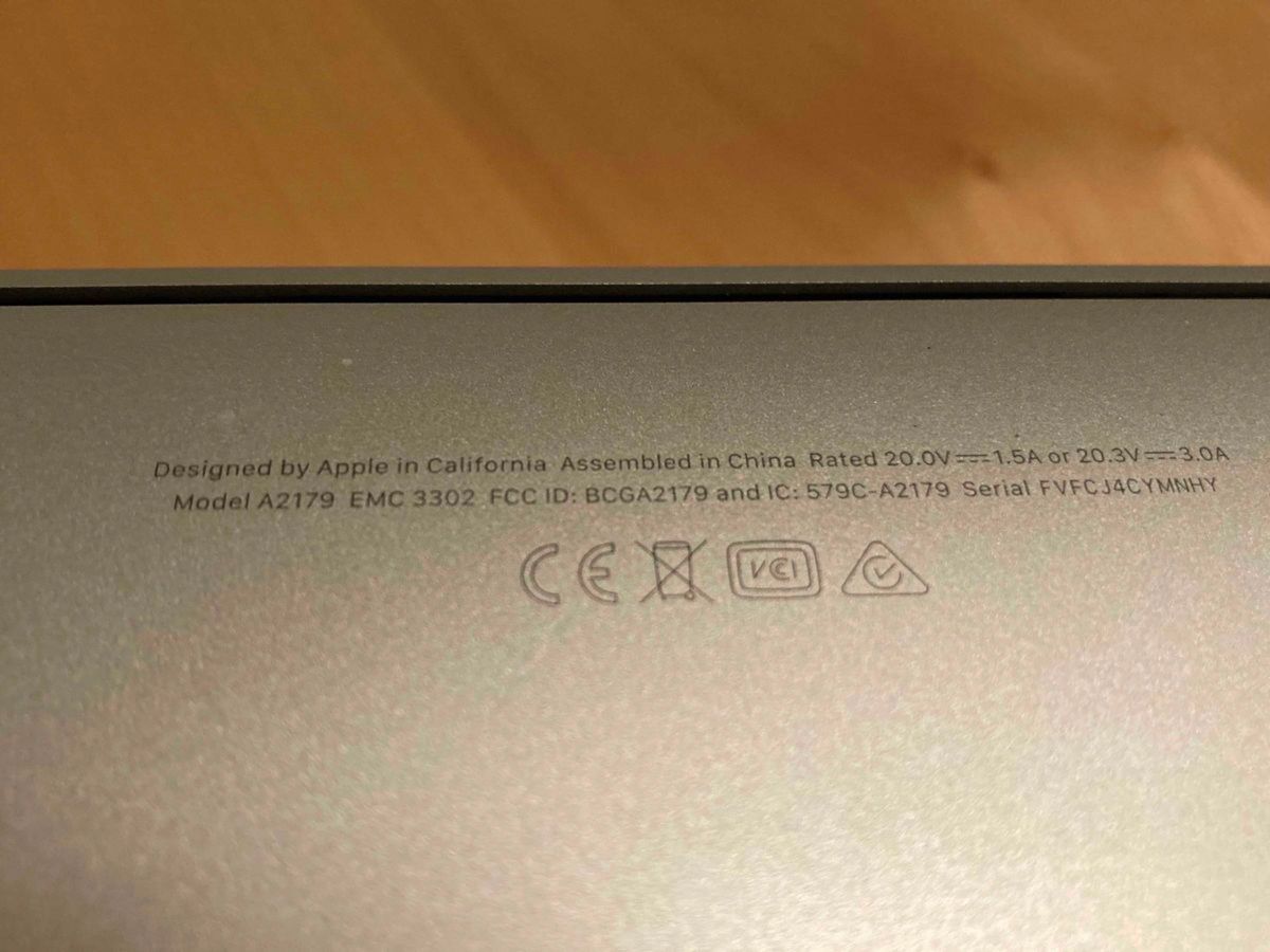 MacBook Air (Retina, 13-inch, 2020)A2179（UKキーボード仕様）