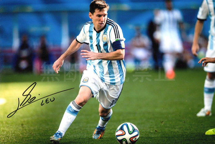 ○ リオネル・メッシ アルゼンチン代表 直筆サインフォト/写真 サッカー Lionel Messi