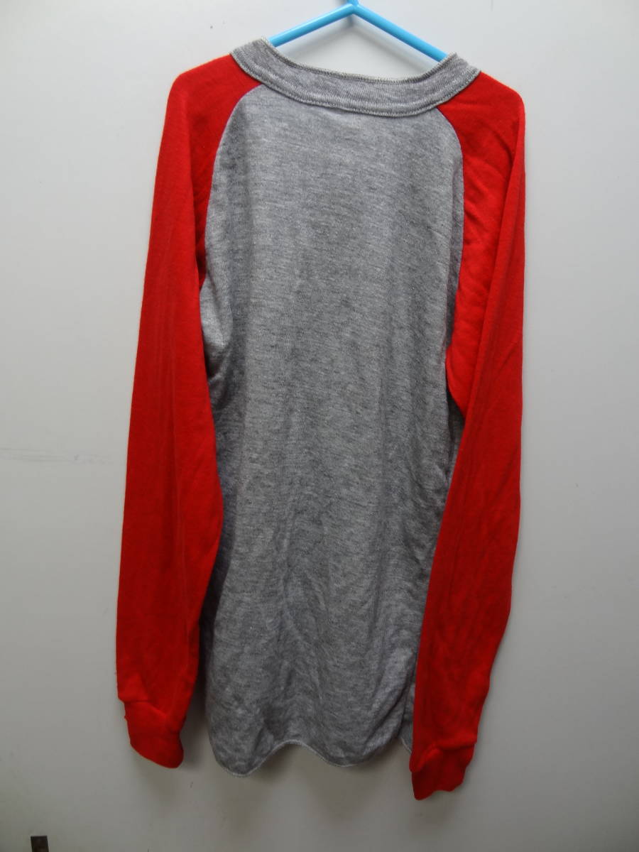 全国送料無料 アメリカ USA 古着 肩切替 グレーX赤色 DOUBLE LAYER メンズ MADE IN USA ヘンリーネック長袖 Tシャツ S(34-36) ③