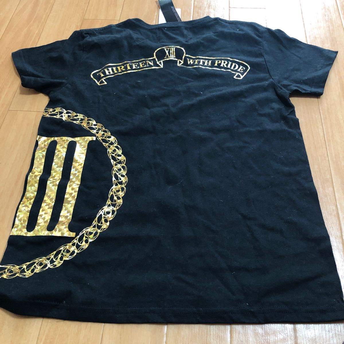 THIRTEEN WITH PRIDE Tシャツ