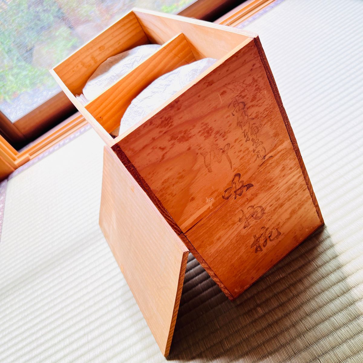 漆器 輪島塗 蒔絵金彩細工 沈金菊模様木製 蓋付椀 吸物椀 10客 共箱