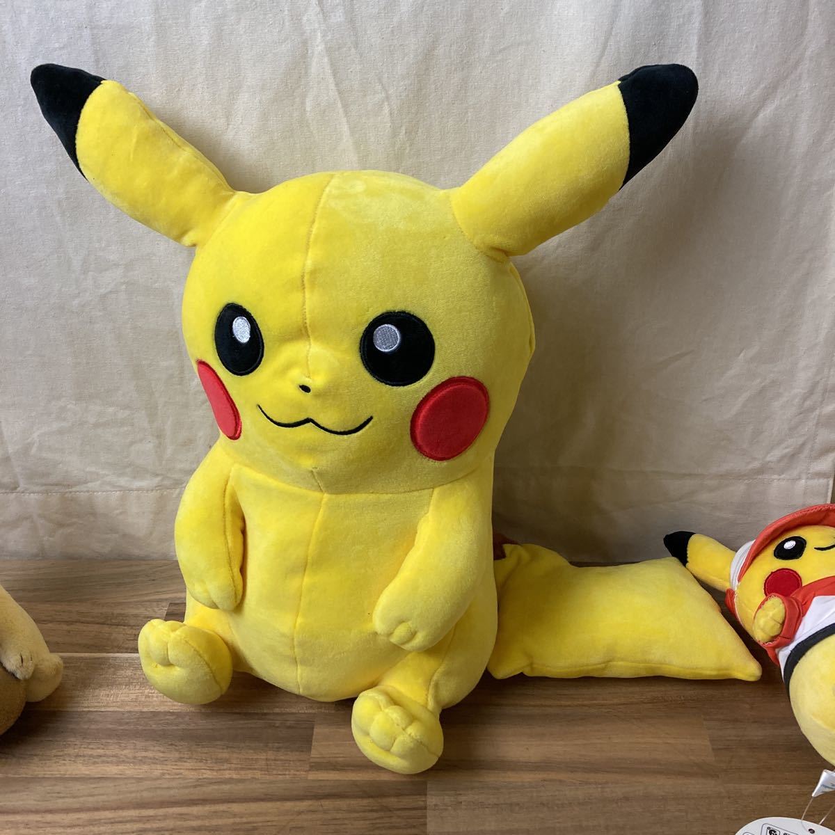 【送料無料】ピカチュウぬいぐるみ セット　ポケモンぬいぐるみ ポケットモンスター /ポケモンセンター