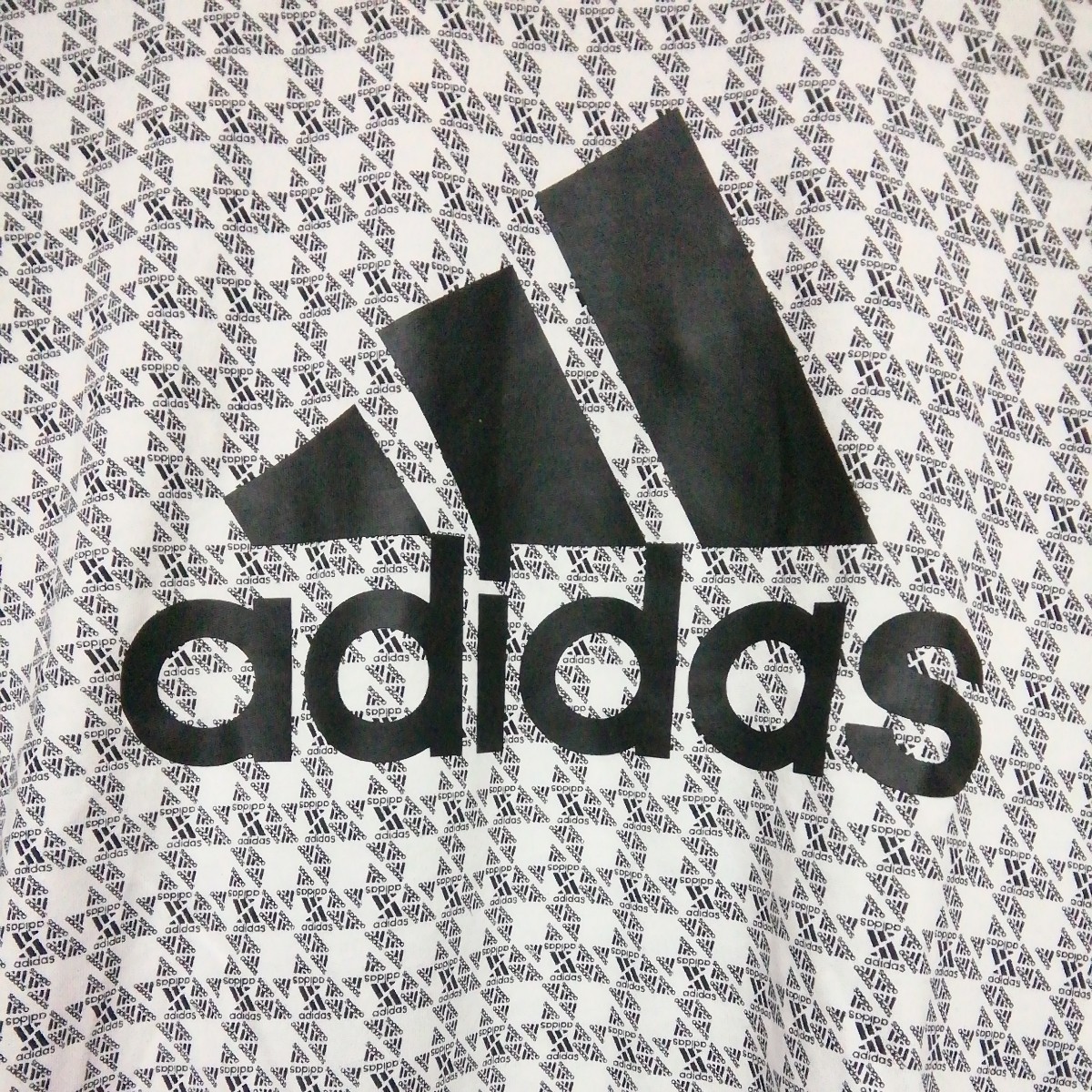 ★【古着】 adidas(アディダス)　半袖　Tシャツ　白、ロゴ入り　サイズ不明( __画像2