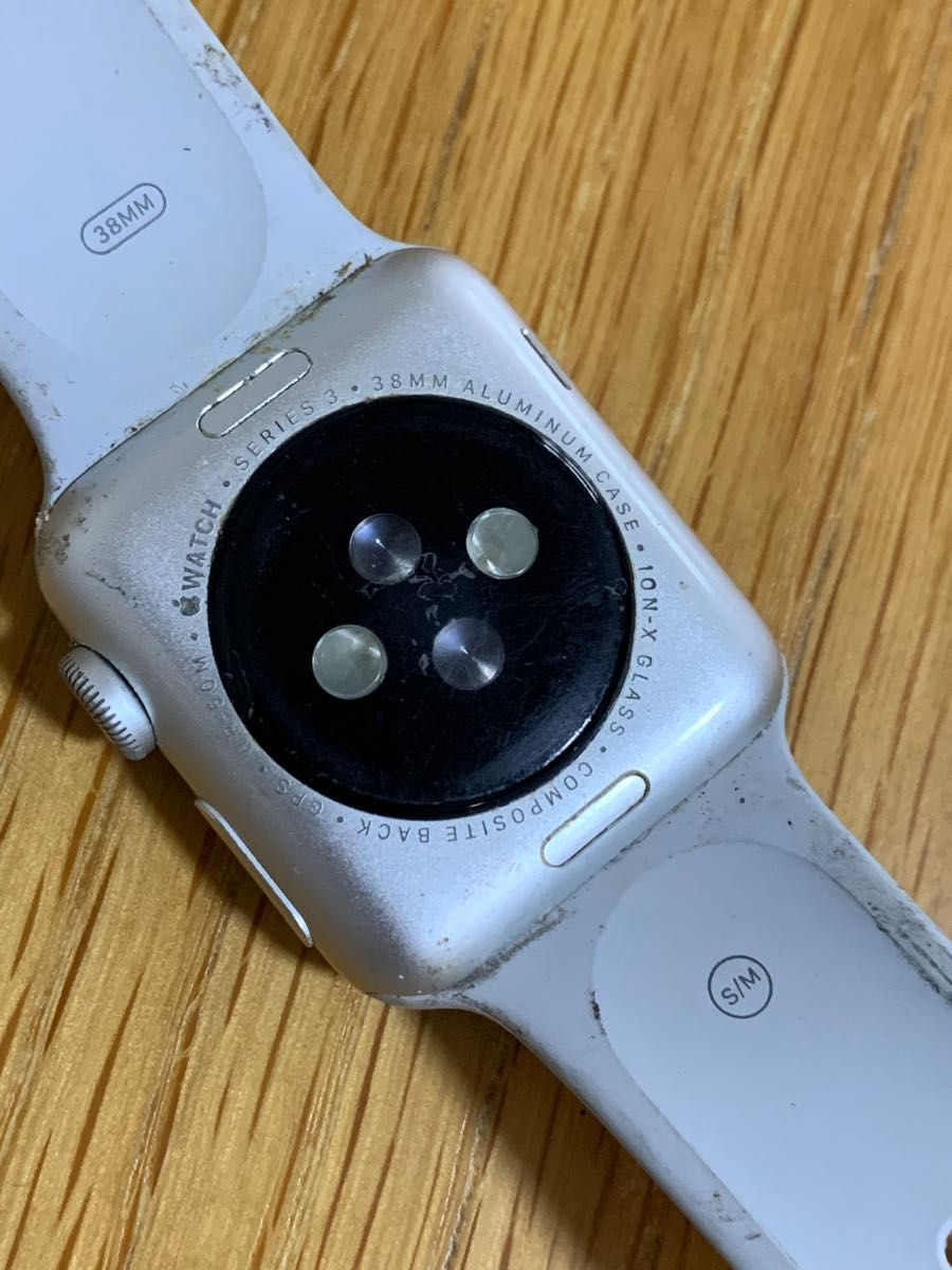 純正バンド付き Apple Watch 3 アップルウォッチ3 38MM GPSモデル