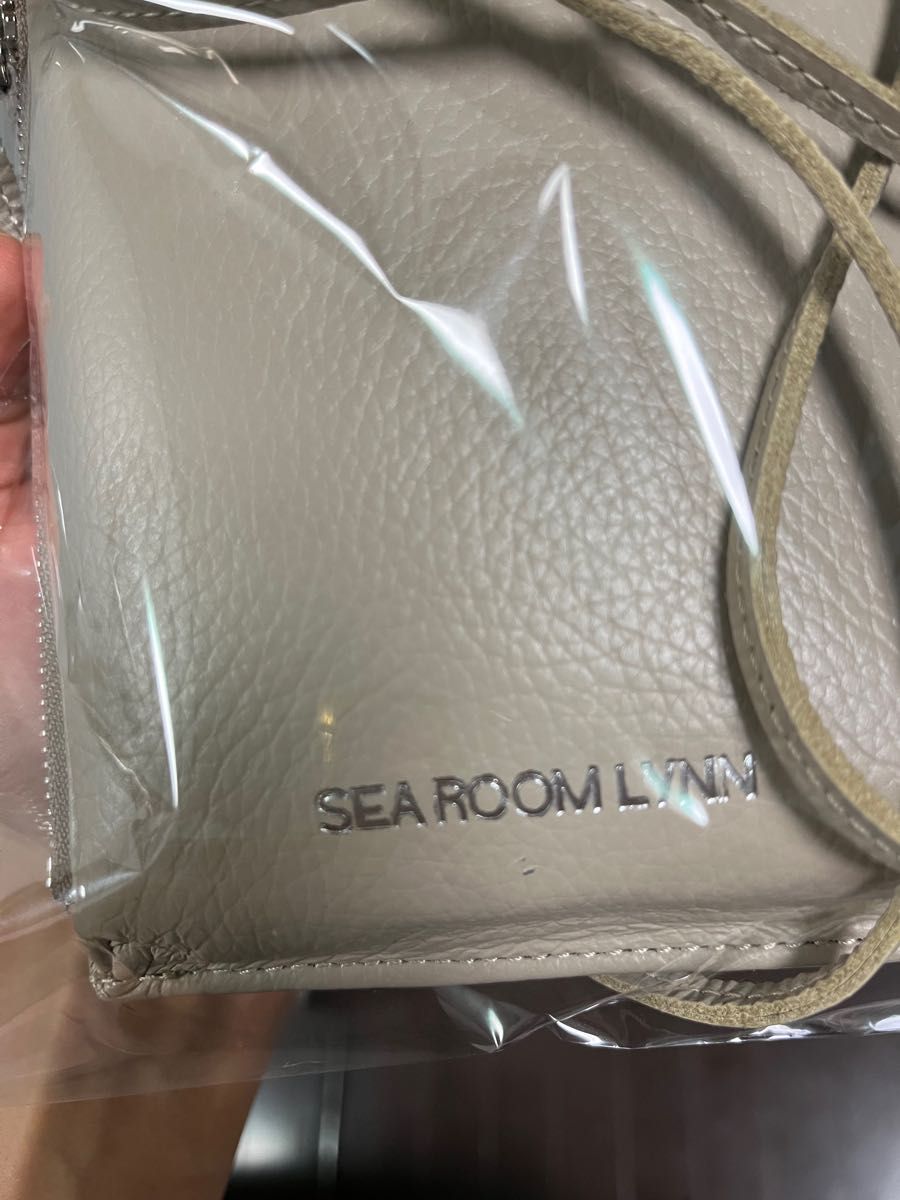 searoomlynn  ノベルティ　リアルレザーショルダーバッグ　グレージュ