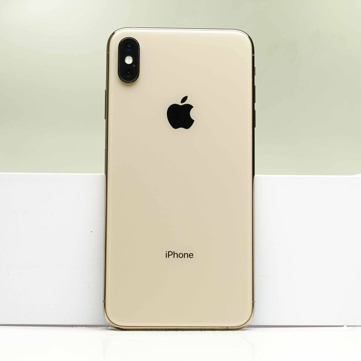 春早割 MT6W2J/A ゴールド 256GB Max Xs iPhone SIMフリー 白ロム 中古