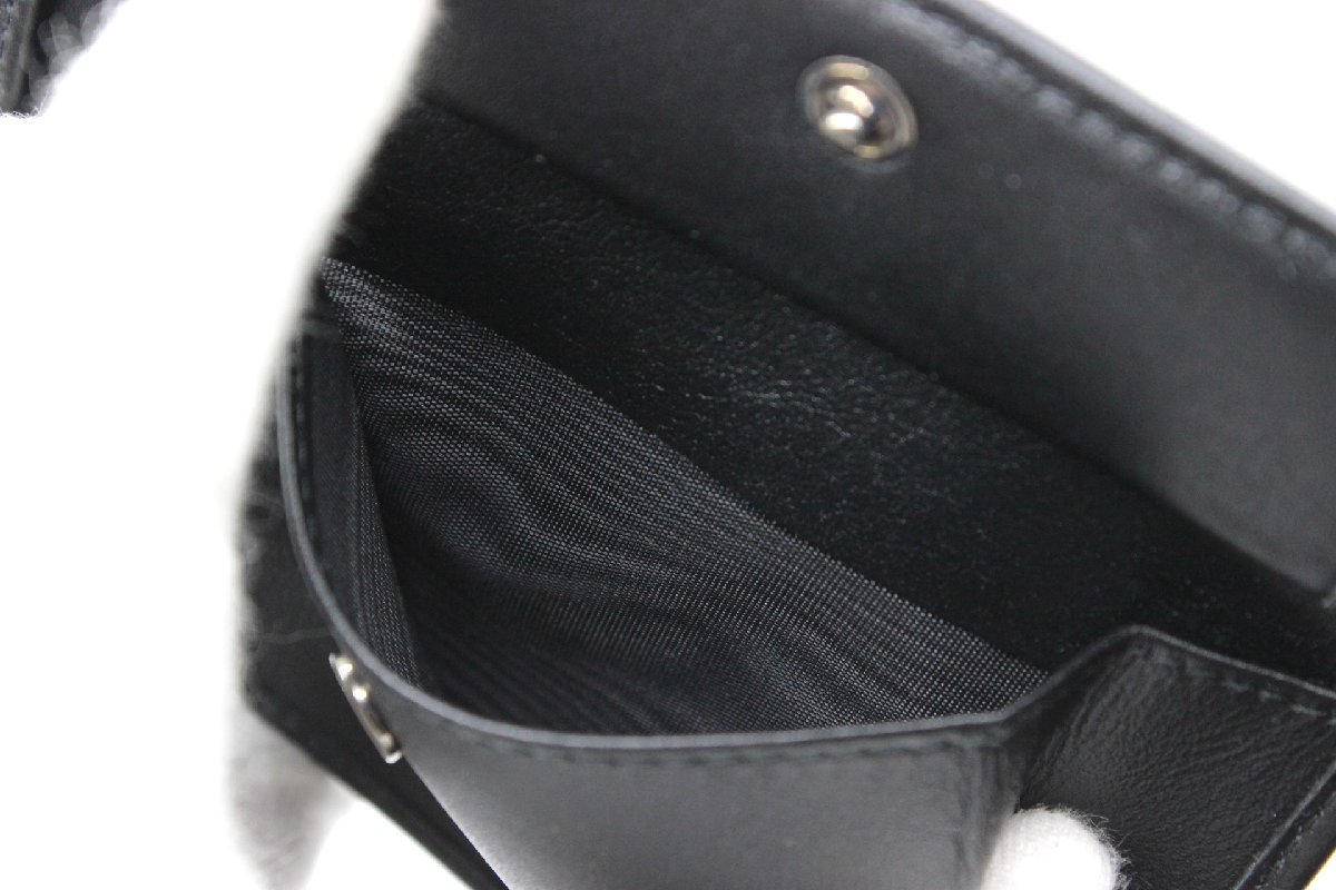  Ferragamo двойной бумажник кошелек для мелочи . имеется чёрный чёрная кожа серебряный металлические принадлежности крюк 