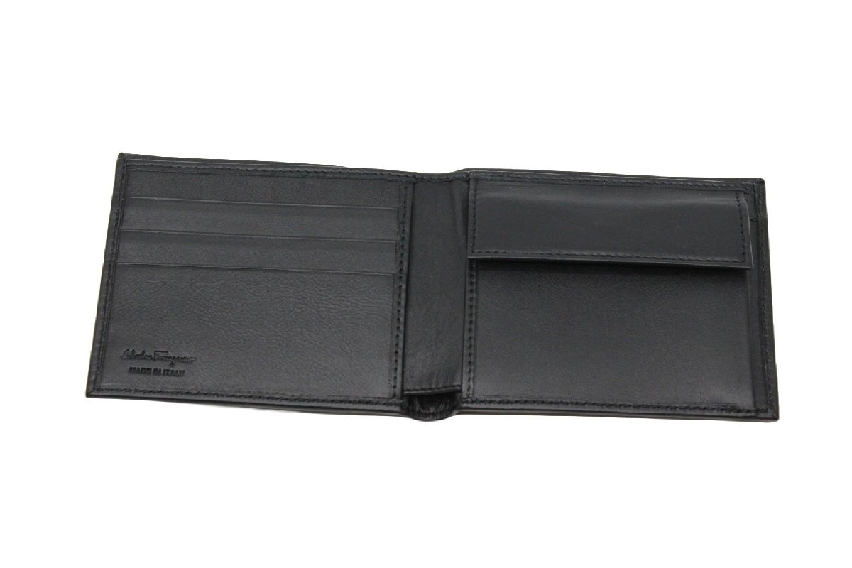  Ferragamo двойной бумажник кошелек для мелочи . имеется чёрный чёрная кожа серебряный металлические принадлежности крюк 