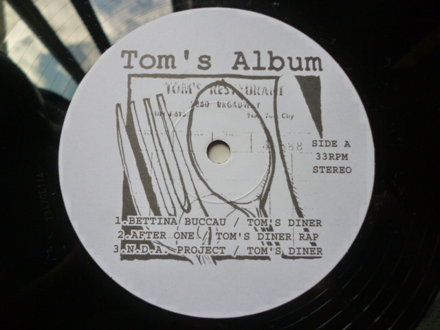 Tom's Album レア12EP DNA ft. Suzanne Vega 名曲カバー Bettina Buccau / Michigan&Smiley / N.D.A. Project / After One 収録_画像1