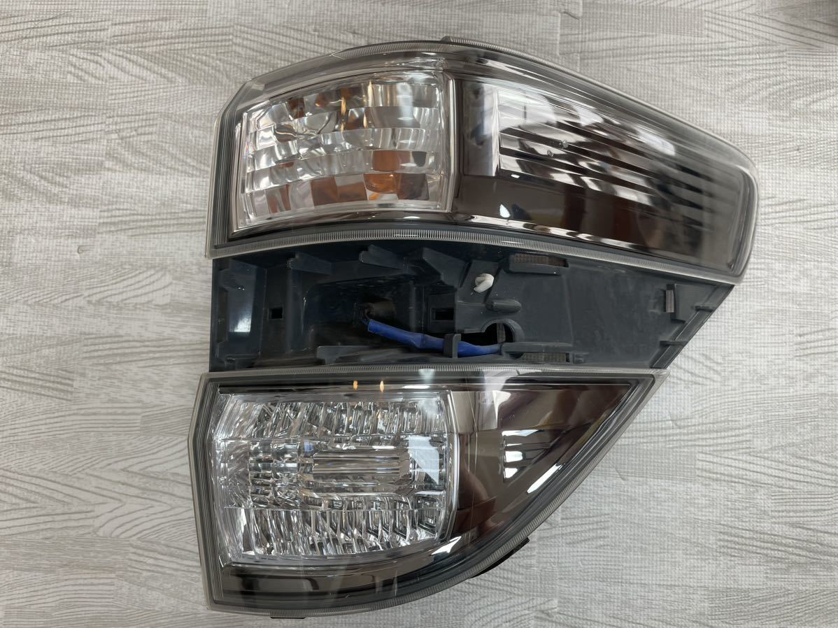 【美品・弾切れなし】20 前期 後期 ヴェルファイア 純正 テール 右 テールランプ テールライト KOITO58-29