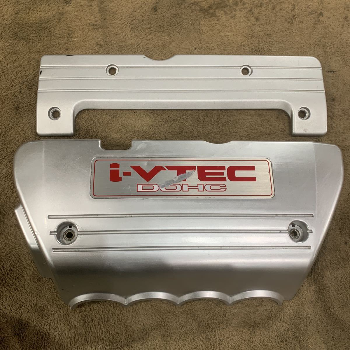 【希少】アコード　CL7 K20A エンジン　カバー　2個　セット　ホンダ　純正　中古　i-VTEC DOHC プラグホール　インマニ_画像1