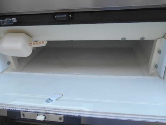 ホシザキ １８０キロキューブアイスメーカー 製氷機 IM-180DM 美品 50/60Hz兼用 三相２００Vの画像3