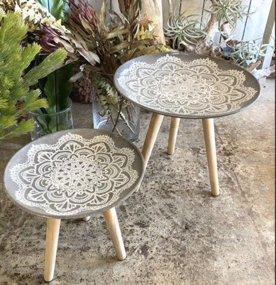 新品　サイドテーブル　M　花台　コーヒーテーブル　北欧　モロッコ風　観葉植物