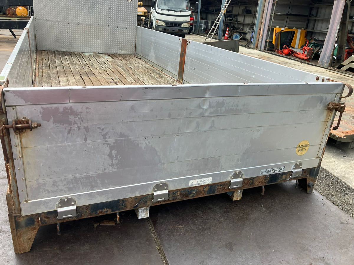 4t car common body common body flat deck aluminium block floor corrosion . joke material rust many junk treatment export for receipt limitation (pick up) 