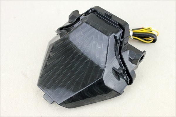 YZF-R25 ウインカー付 LEDスモークテールランプ MT-25 YZF-R3 MT-07 MT-03 LEDテールランプ YAMAHA ヤマハ_画像3