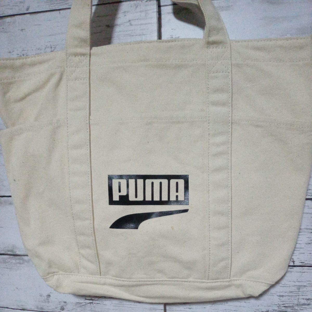 HYB/32/驚愕の1000円～完全売り切り!PUMA/プーマ/ホワイト/ヘビーキャンバス地/永遠の超定番ベストセラー/ショルダー/ハンド/トート/バッグ_使い勝手抜群。ヘビーキャンバス地