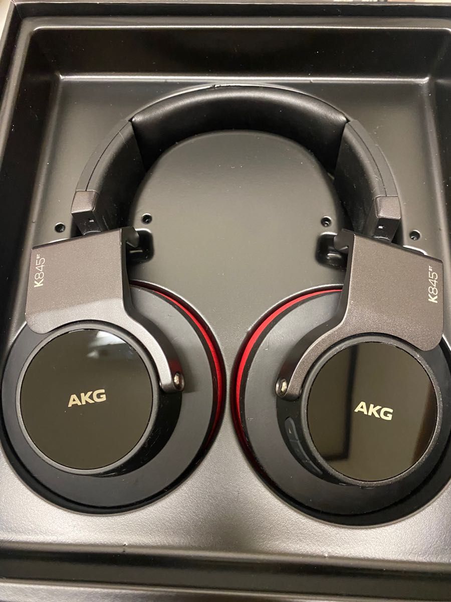 美品】佐倉双葉 ワイヤレスヘッドホン AKG K845BT P5 SAKURA 美品】佐倉双葉 ワイヤレスヘッドホン AKG K845BT P5 SAKURA