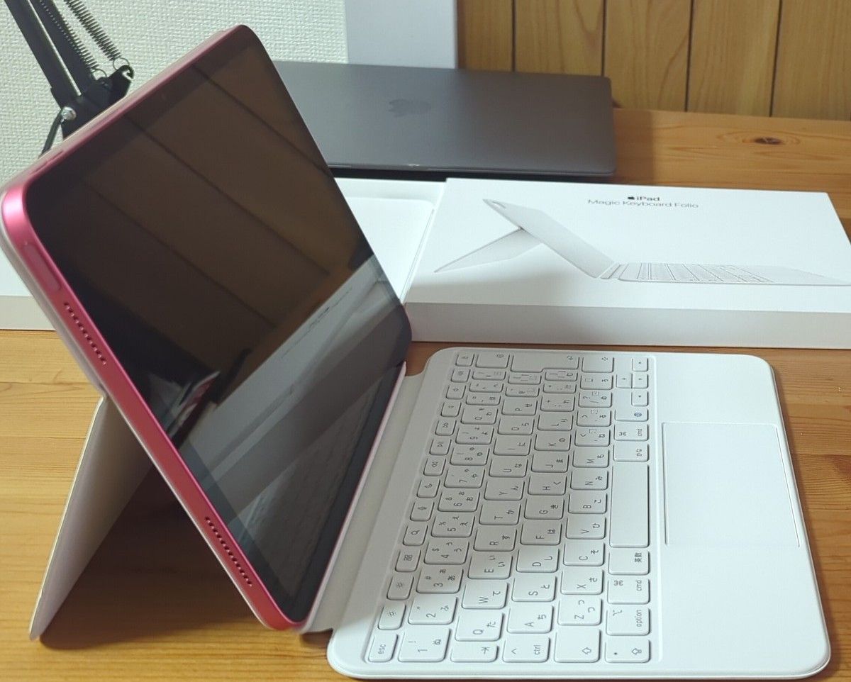 Apple iPad (第10世代) 用 Magic Keyboard Folio 日本語 MQDP3J/A