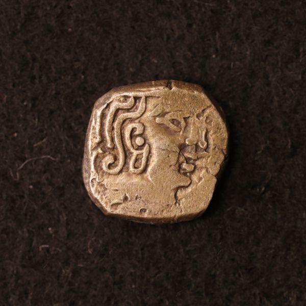 インド・スキタイ王国 西クシャトラパ ドラクマ銀貨（200-400）[E2540]古代ギリシャコイン,古代ローマ_画像1