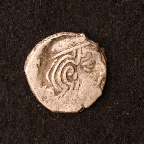 インド・スキタイ王国 西クシャトラパ ドラクマ銀貨（200-400）古代ギリシャコイン,古代ローマ[E2537]_画像1