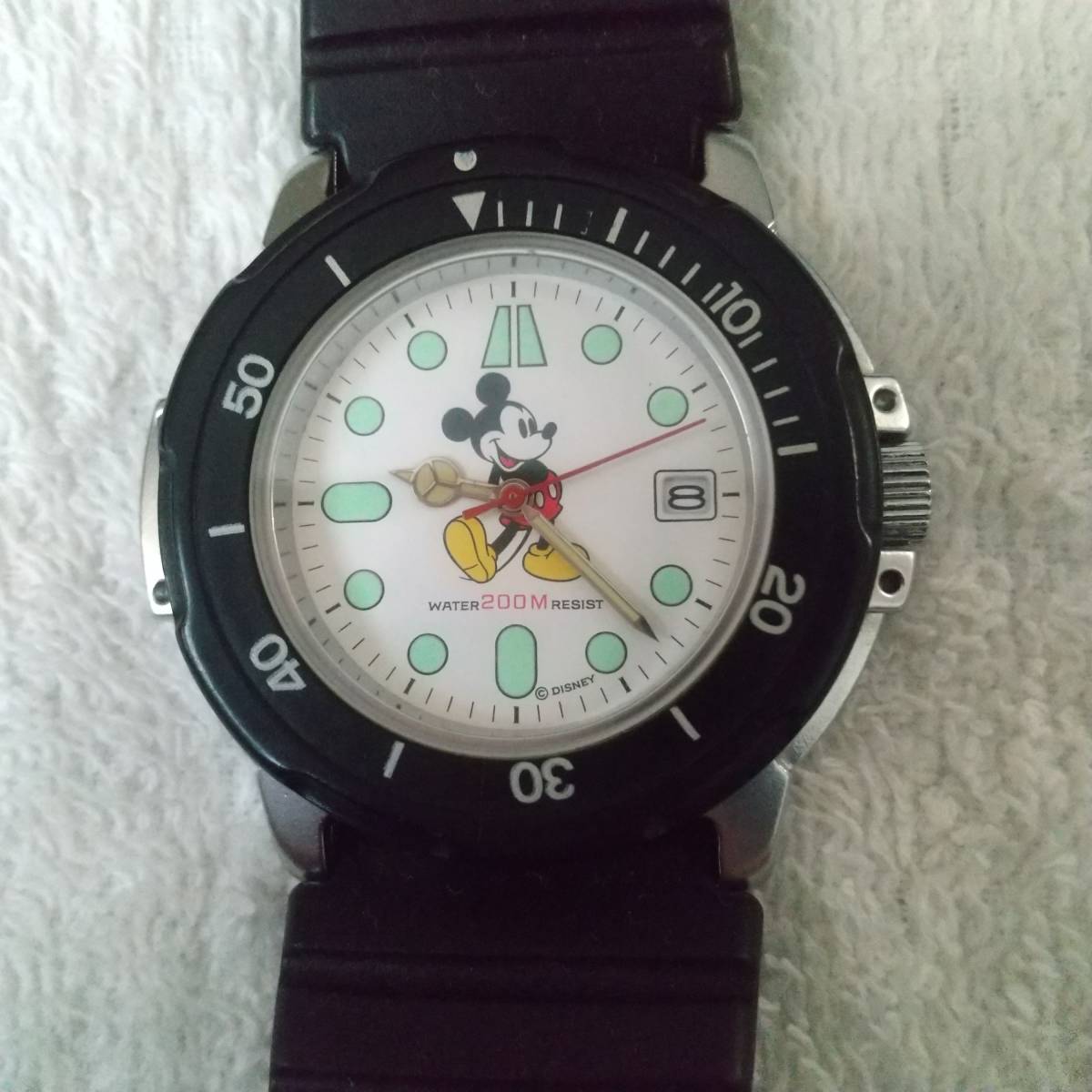  Mickey Mouse 200M Divers часы . свет наручные часы 