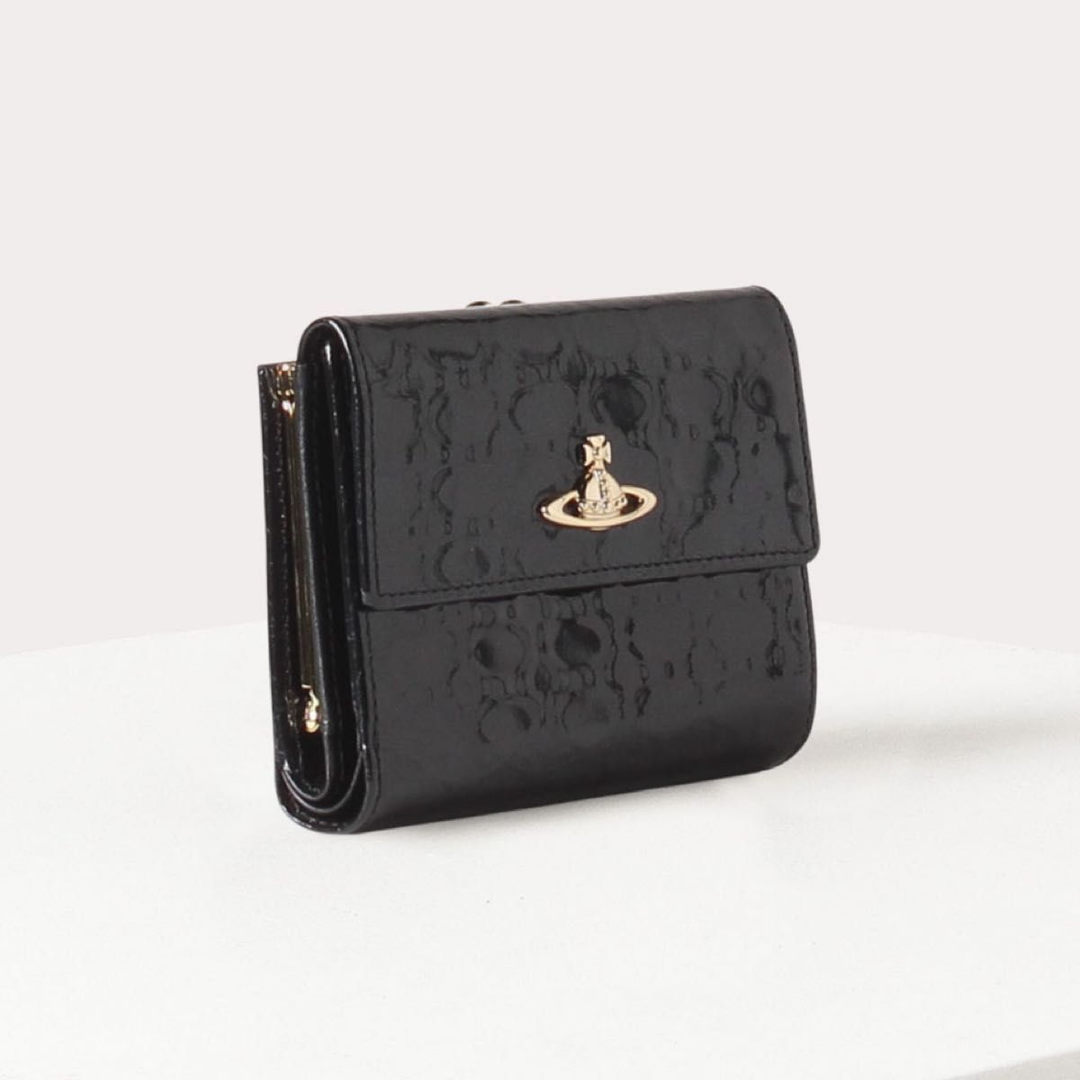 Vivienne Westwood 口金二つ折り財布|Yahoo!フリマ(旧PayPay Vivienne Westwood 口金二つ折り財布|Yahoo!フリマ(旧PayPay