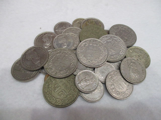 1スタ外国銭まとめ 無選別大量 スイス スイスフラン 約140g 2Fr硬貨