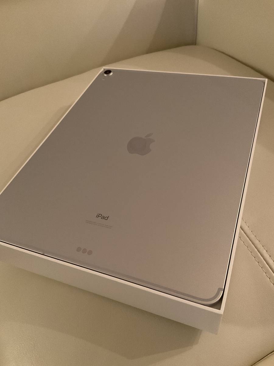 代引き人気 Pro ☆【中古美品】iPad 12.9インチ シルバー Wifiセルラー