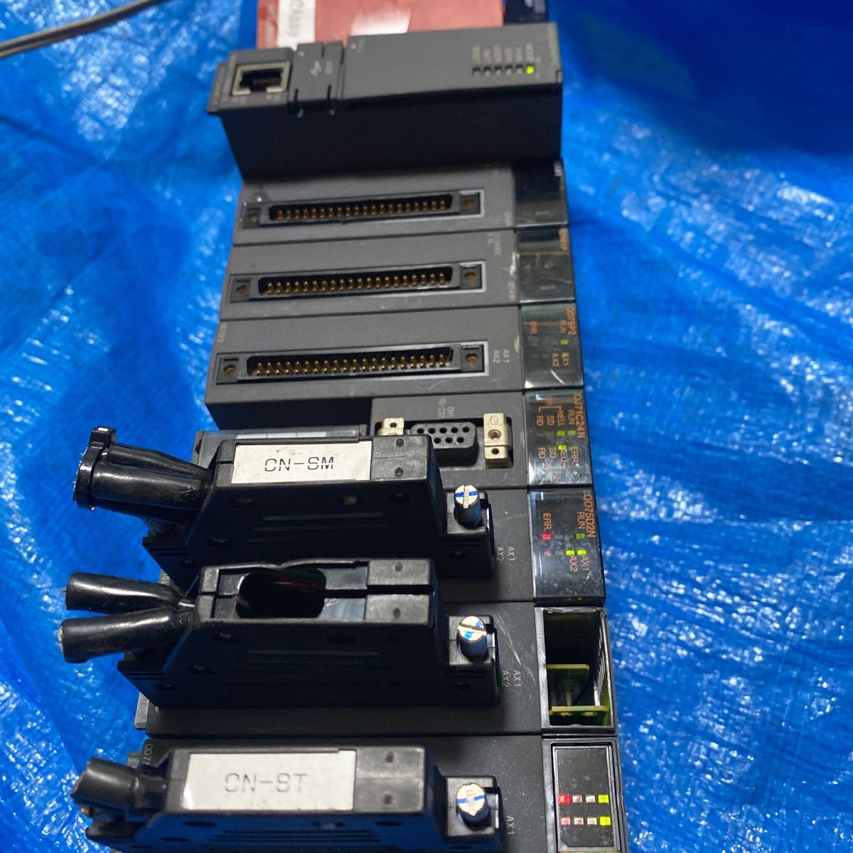 Yahoo!オークション - 三菱 PLC シーケンサー Q06UDEHCPU (A) Yahoo!オークション - 三菱 PLC シーケンサー Q06UDEHCPU (A)