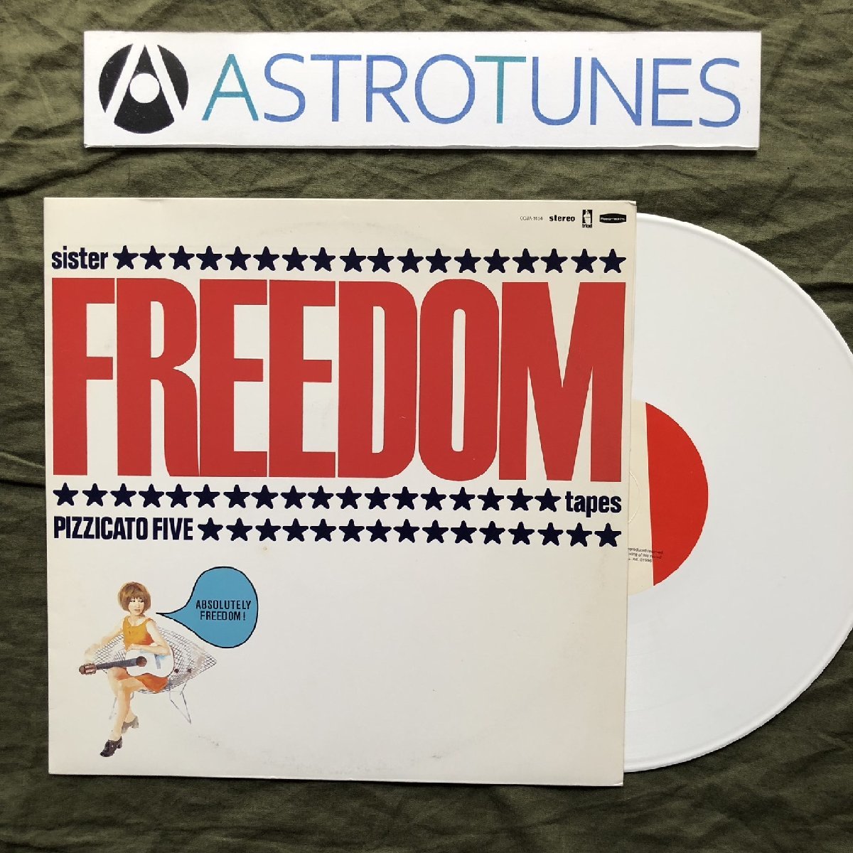 傷なし美盤 美ジャケ 激レア 1996年 ピチカート・ファイヴ Pizzicato Five 10''カラーレコード Sister Freedom Tapes J-Pop 小西康陽_画像1