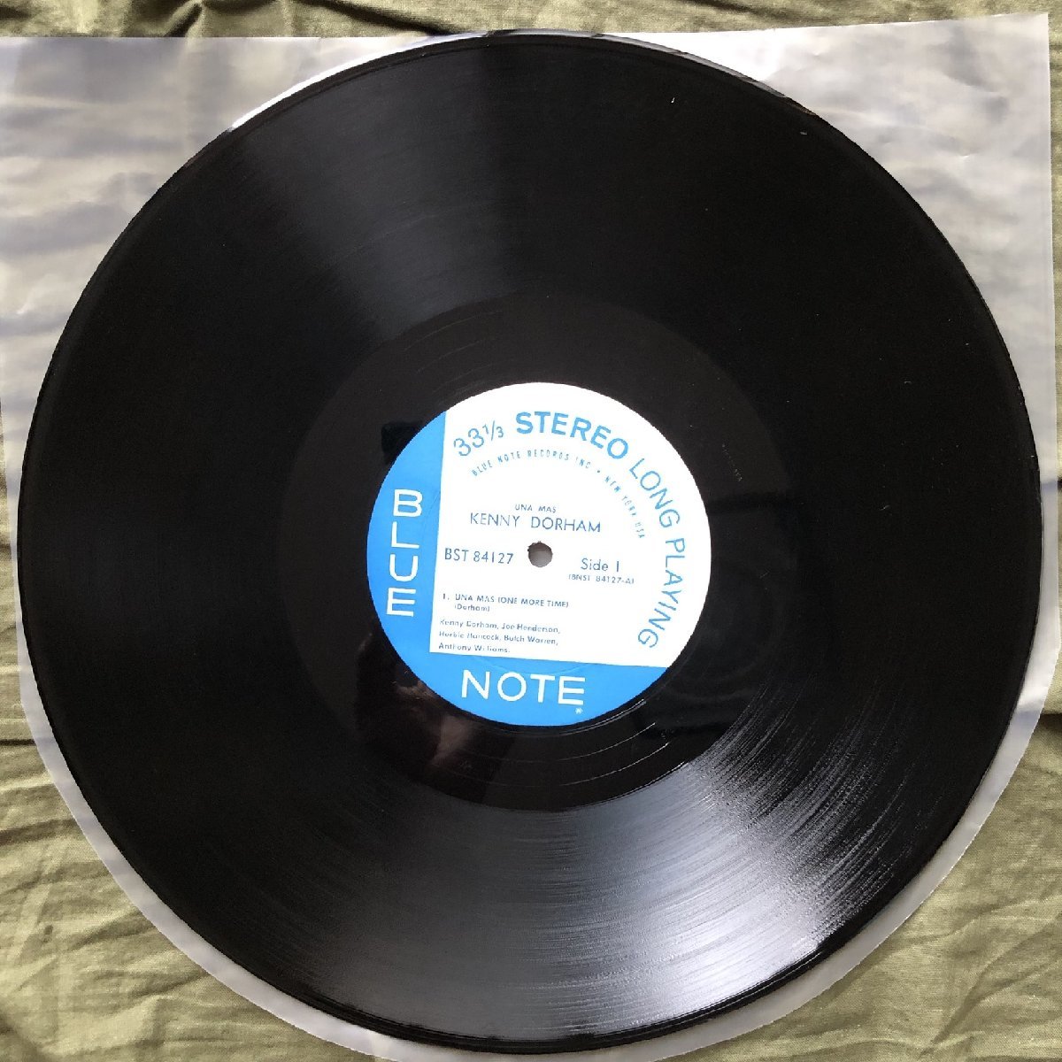 原信夫Collection 美盤 良ジャケ 激レア VAN GELDER刻印 1963年 米国オリジナル盤 Kenny Dorham LPレコード Una Mas: Herbie Hancock_画像9