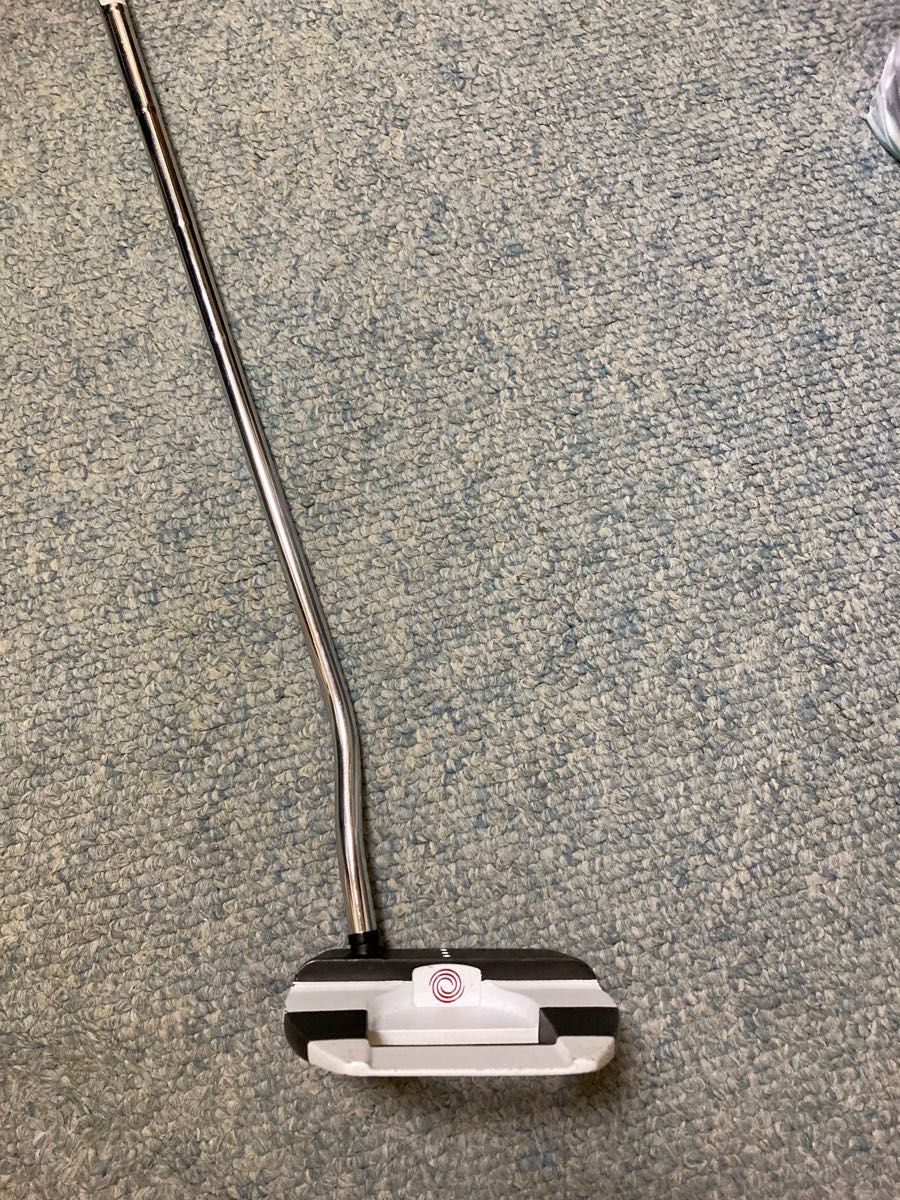 オデッセイ ヴァーサ ジェイルバード リッキーファウラー優勝モデル