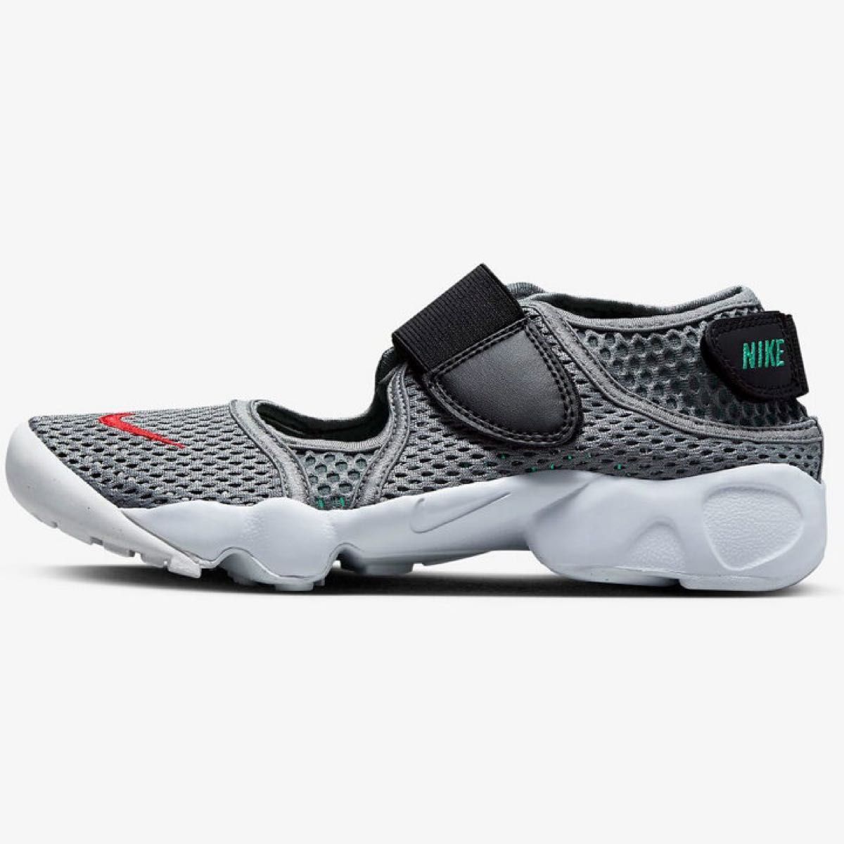 NIKE RIFT 2 GS ナイキ リフト2 エアリフト キッズ 22.0㎝ スニーカーサンダル 足袋 キャンプ アウトドア 