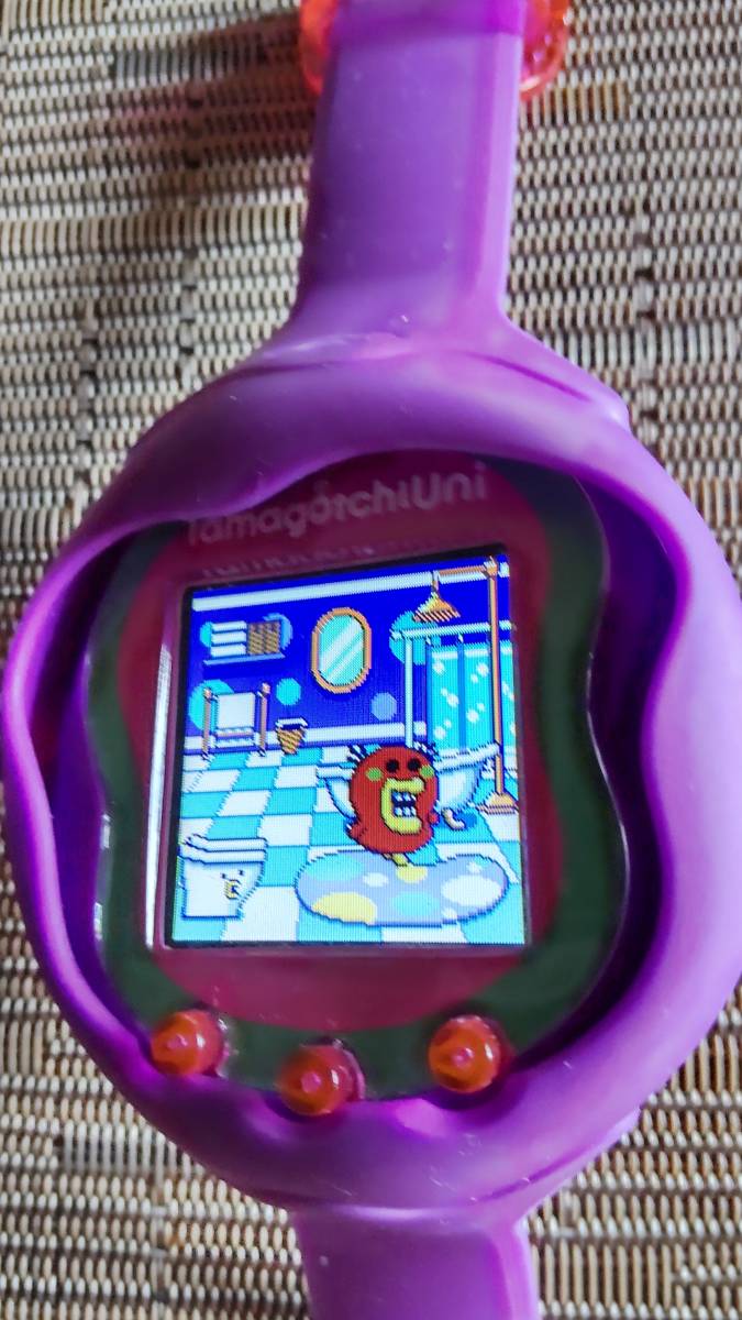 バンダイ たまごっちユニ Tamagotchi Uni Purple 新品同様 正常 バンダイ たまごっちユニ Tamagotchi Uni Purple 新品同様 正常