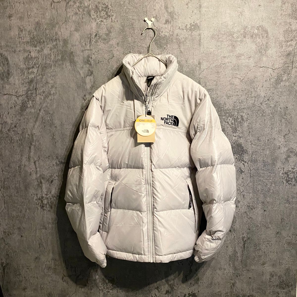 韓国限定ノースフェイス ヌプシ ダウン グレー Sサイズ THE NORTH FACE