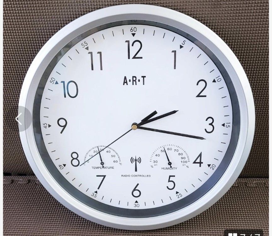 A R T QUARTZ 壁掛け時計 電波時計 超美品 新品電池付き|Yahoo A R T QUARTZ 壁掛け時計 電波時計 超美品 新品電池付き|Yahoo
