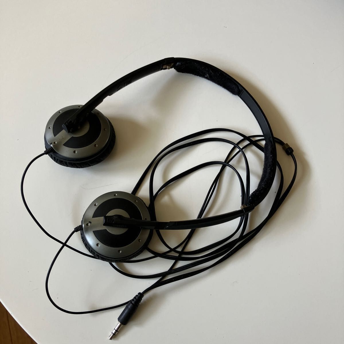 SENNHEISER ゼンハイザー PX200イヤホン 折りたたみ式 ケース SENNHEISER ゼンハイザー PX200イヤホン 折りたたみ式 ケース