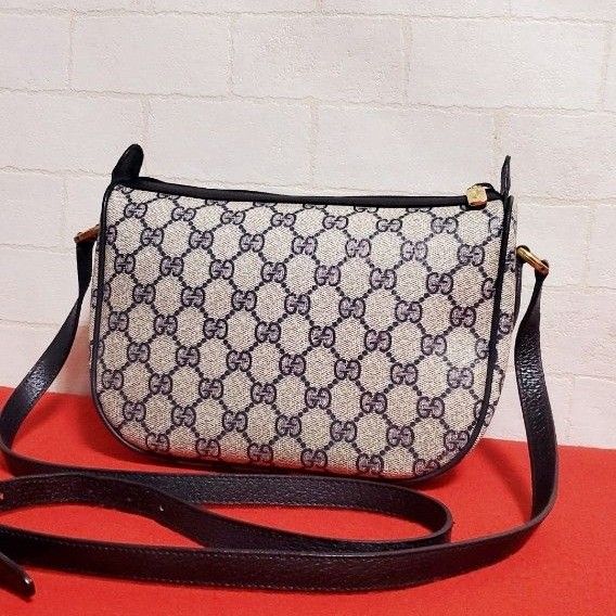 極美品 正規品》GUCCIグッチショルダーバッグオールドグッチ/ウェブ