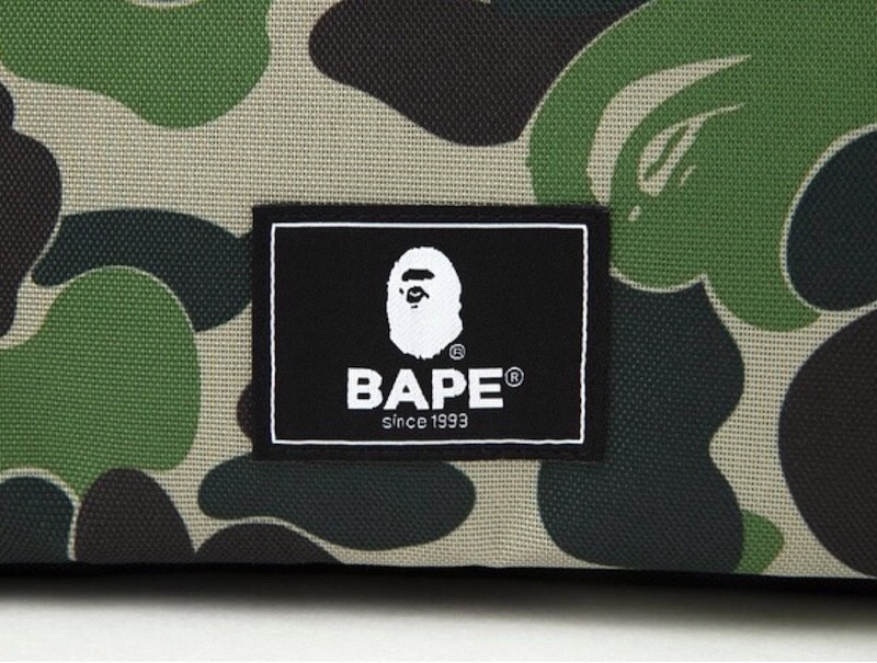 ★１０個出品★BAPE◆A BATHING APE／迷彩カモ◆ア ベイシング エイプ◆カラビナ付ショルダーバッグ◆CAMO／カモ／付録ノベルティ_画像8