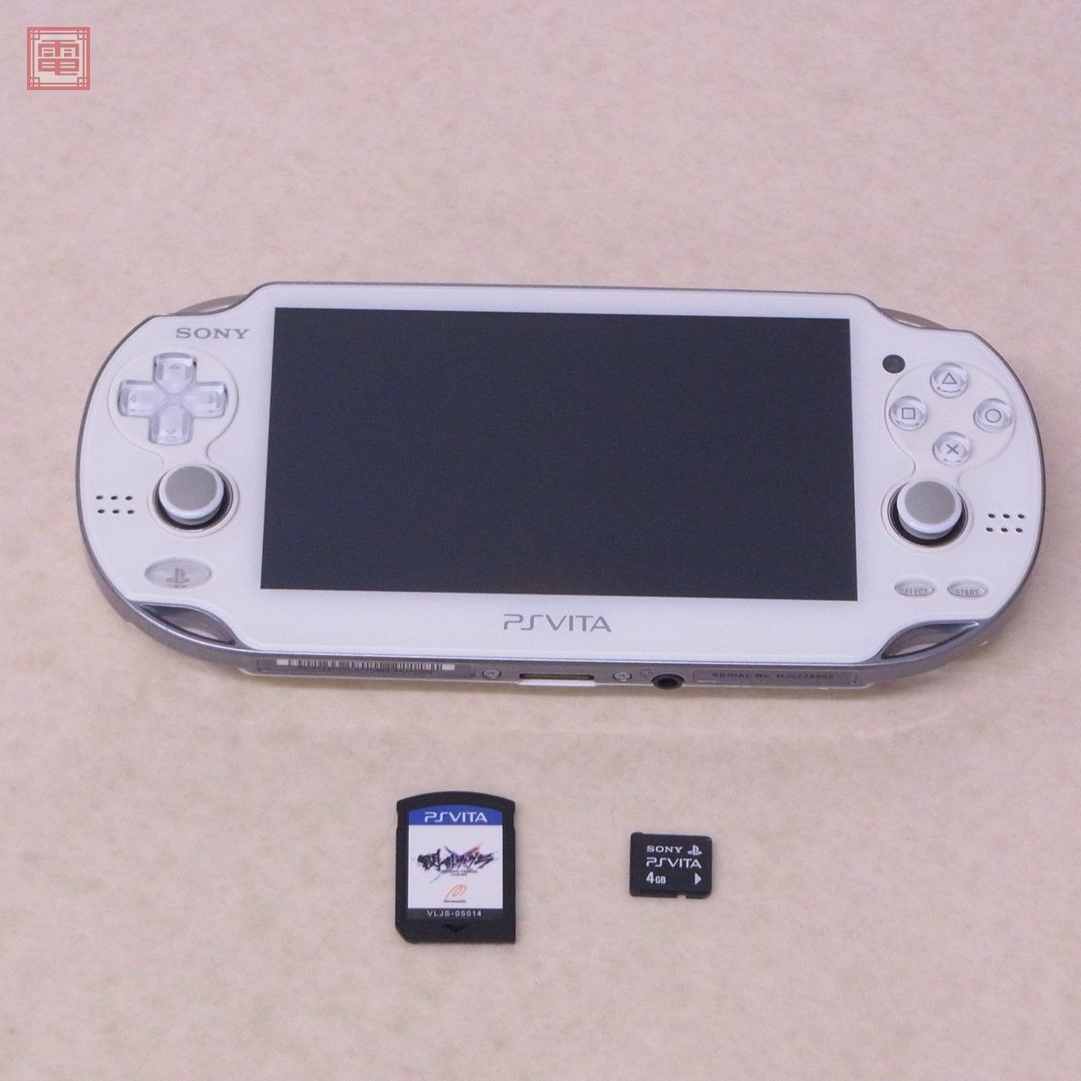 人気大割引 PS Vita 動作確認済【10 +ソフト+4GBメモリーカード付 SONY