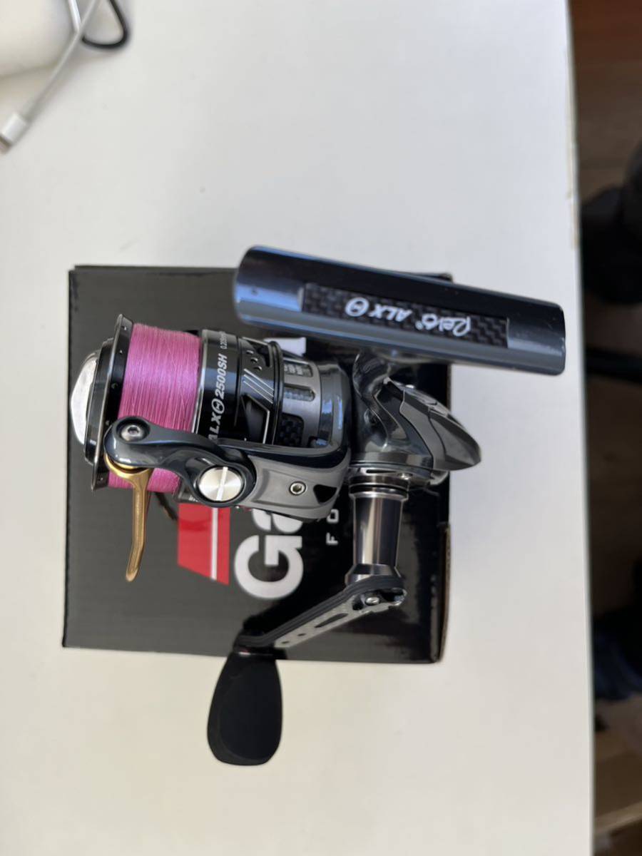 美品】アブガルシア レボ ALX シータ 2500SH ABU GARCIA REVO ALX Θ