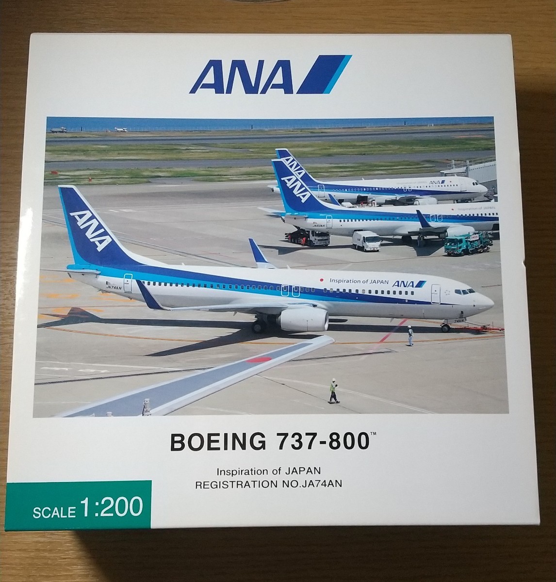 1/200 B737-800 ANA IOJロゴ付JA74AN [NH20080] 全日空商事完成品