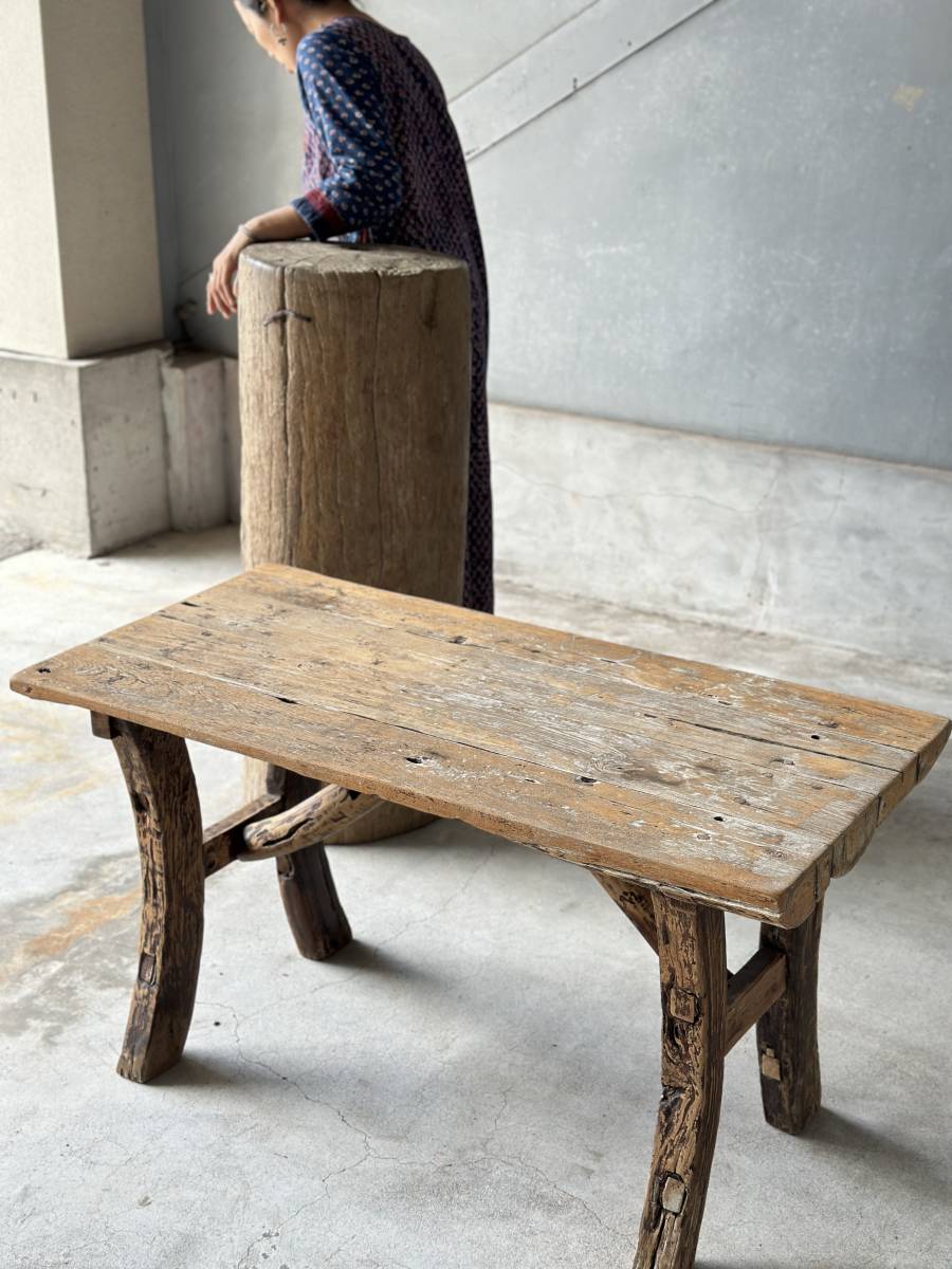 テーブル ローテーブル ヴィンテージ 古木 古材 古家具 椅子　古道具　インテリア　ディスプレイ　木の椅子　プリミティブ　サイドテーブル