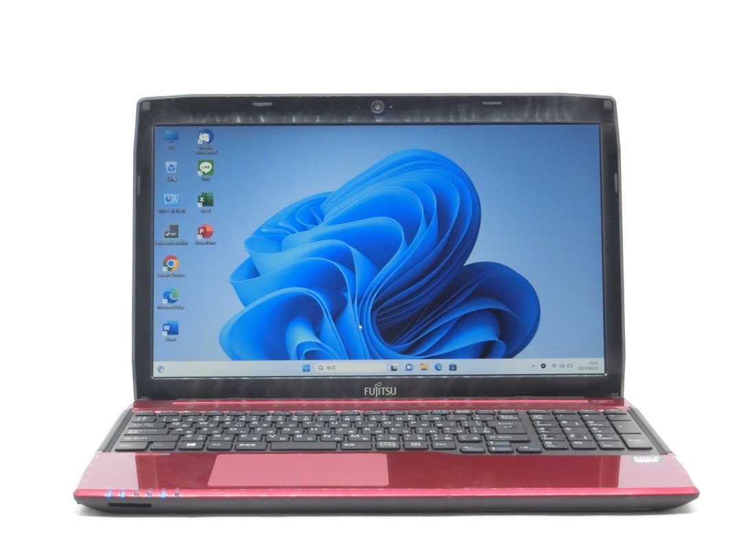 カメラ内蔵/15型/ノートPC/Windows11/新品SSD256/8GB/AMD E1-2500/FMV FUJITSU AH40/S 新品無線マウス  MS office2021搭載の画像1