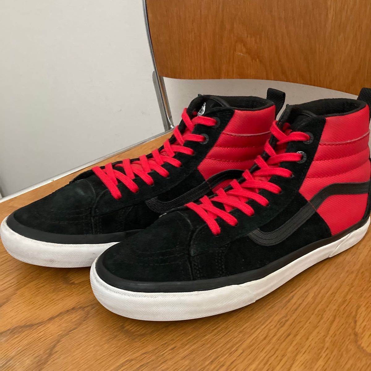 即完売North Faceノースフェイス VansバンズSK8HIスケートボードハイ
