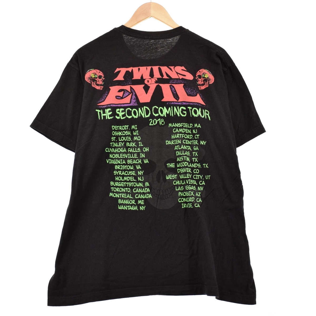 古着 TWINS OF EVIL THE SECOND COMING TOUR 2018 バンドTシャツ バンT メンズL /eaa320279 【SS2309】_画像2